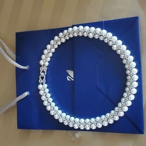 Gorgeous 😍 Pearl and Crystal Choker